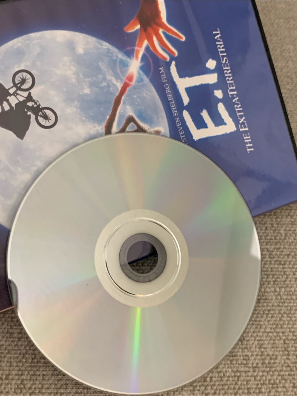 E.T. - Picture 2 of 2